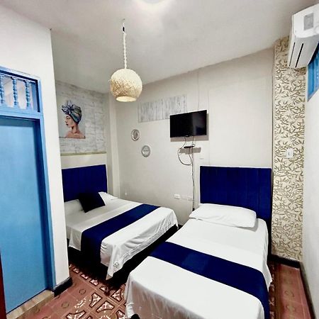 Hotel Kasaya Inn ซันตามาร์ตา ภายนอก รูปภาพ