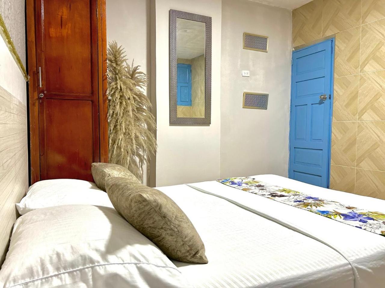 Hotel Kasaya Inn ซันตามาร์ตา ภายนอก รูปภาพ