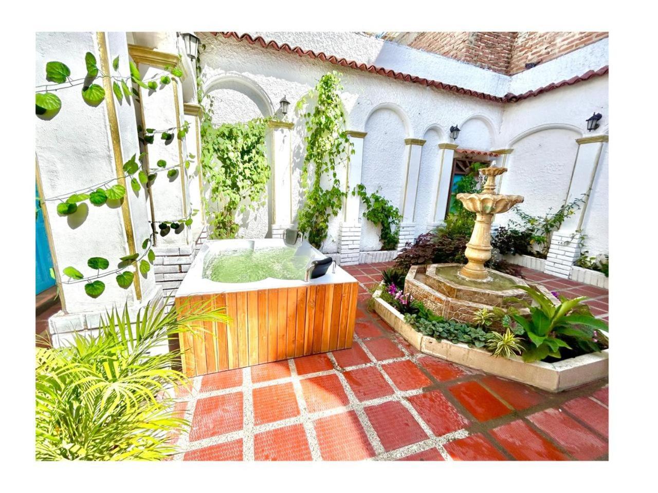 Hotel Kasaya Inn ซันตามาร์ตา ภายนอก รูปภาพ